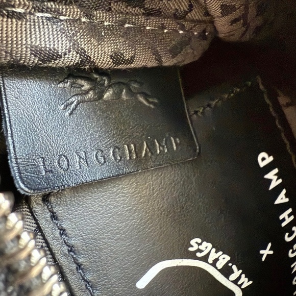 Longchamp x Mr. Bags Cheese Cuir mini crossbody, Black Leather, Limited Edition - Picture 9 of 10